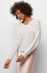 Cropped Crochet Knit V Neck Sweater - stjohnscountycondos