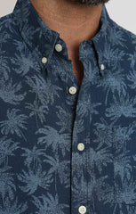 Palm Tree Print Seersucker Short Sleeve Shirt - stjohnscountycondos