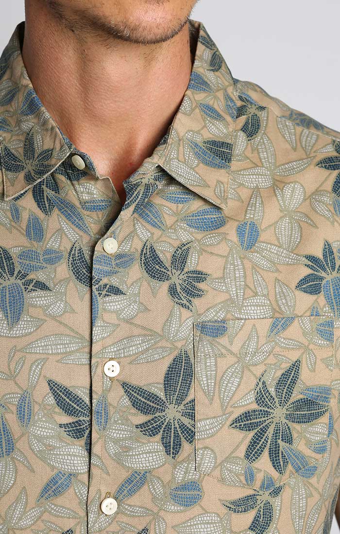 Leaf Print Rayon Short Sleeve Shirt - stjohnscountycondos
